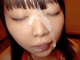 「気持ちいいと、泣いちゃう私って変ですか？」天然記念物級の超恥ずかしがり屋のペチャパイろりんこ保育士さん、涙のAVデビュー　サンプル画像07